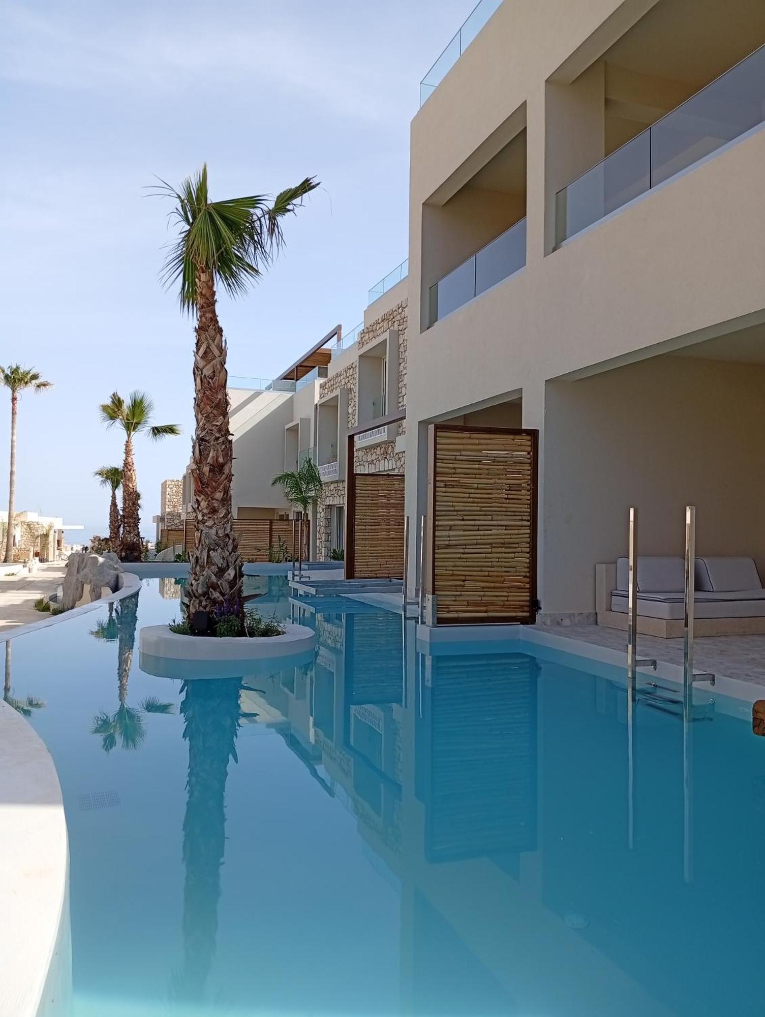 Uzenie All Suites Boutique Resort (Adults Only) Adelianos Kampos Zewnętrze zdjęcie
