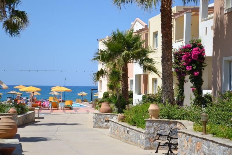 Uzenie All Suites Boutique Resort (Adults Only) Adelianos Kampos Zewnętrze zdjęcie